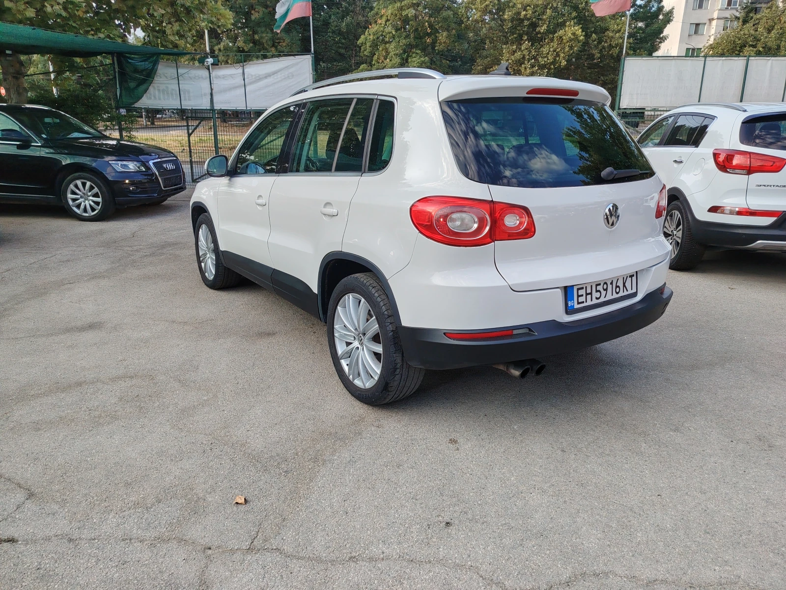 VW Tiguan 2.0 BARTER 200, снимка 6 - Автомобили и джипове - 55840568