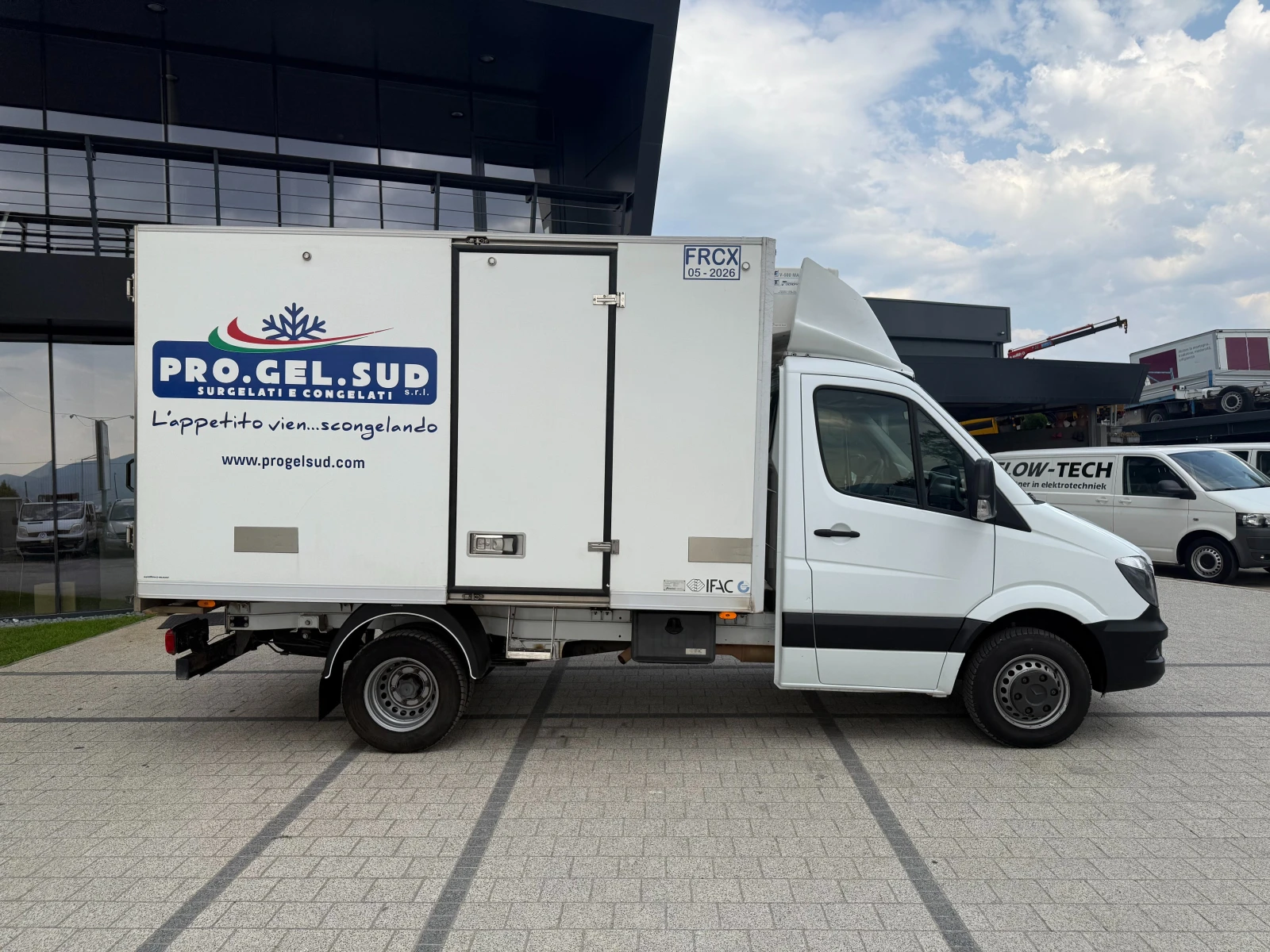 Mercedes-Benz Sprinter 519 419CDI до 3.5т. Хладилен+ ток Клима 3.52м. - 2броя - изображение 10