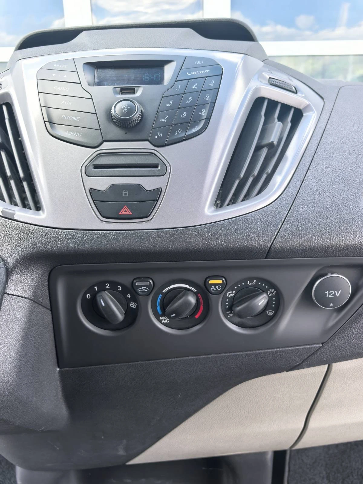 Ford Transit Custom EU6-MAXI-6 места, снимка 12 - Бусове и автобуси - 55289110