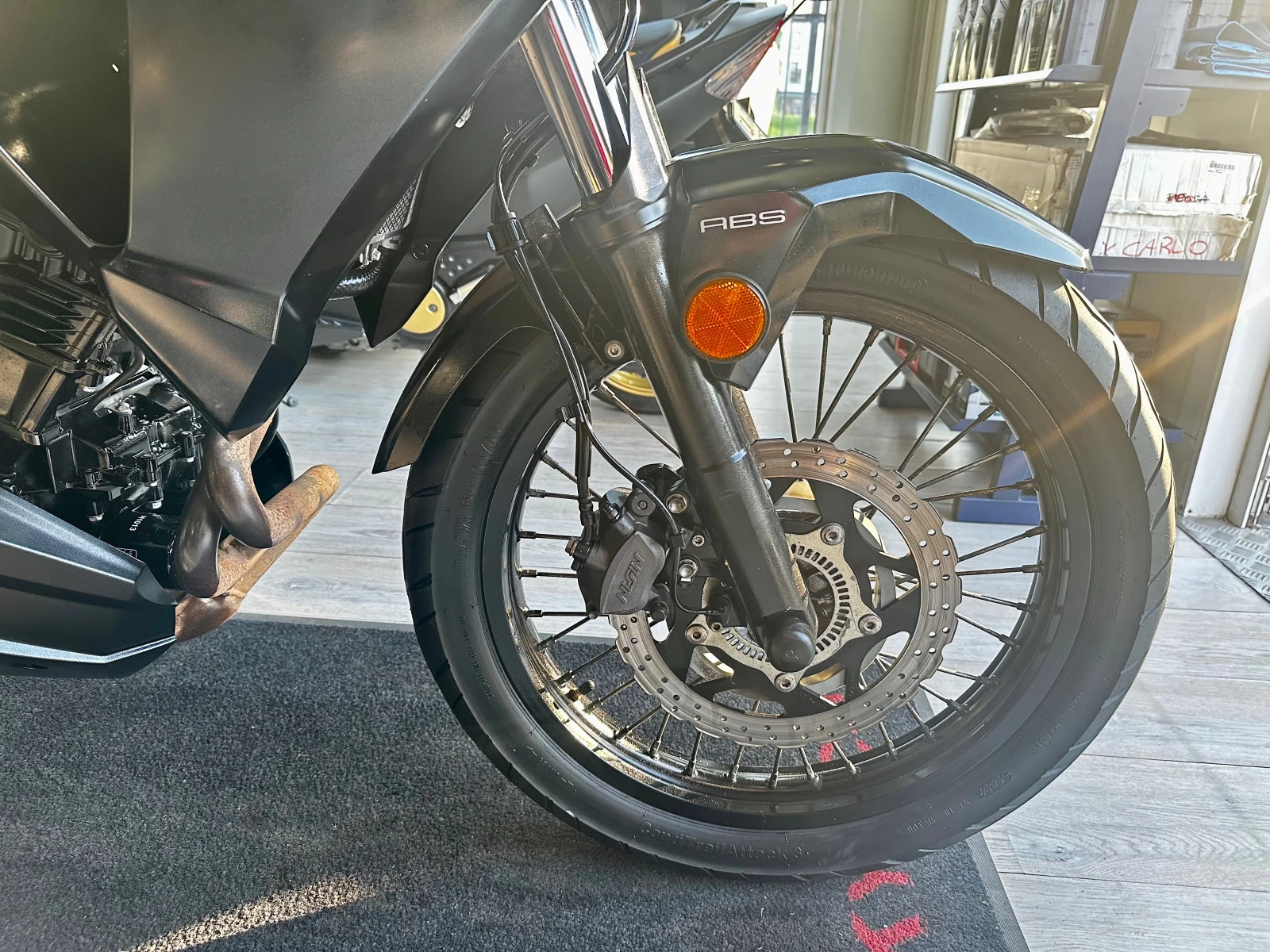 Kawasaki Versys 300i ABS 12.2018г.  - изображение 10