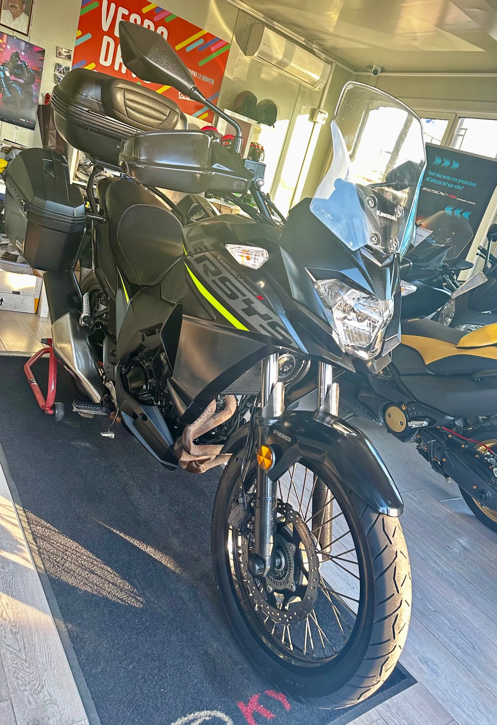 Kawasaki Versys 300i ABS 12.2018г.  - изображение 6