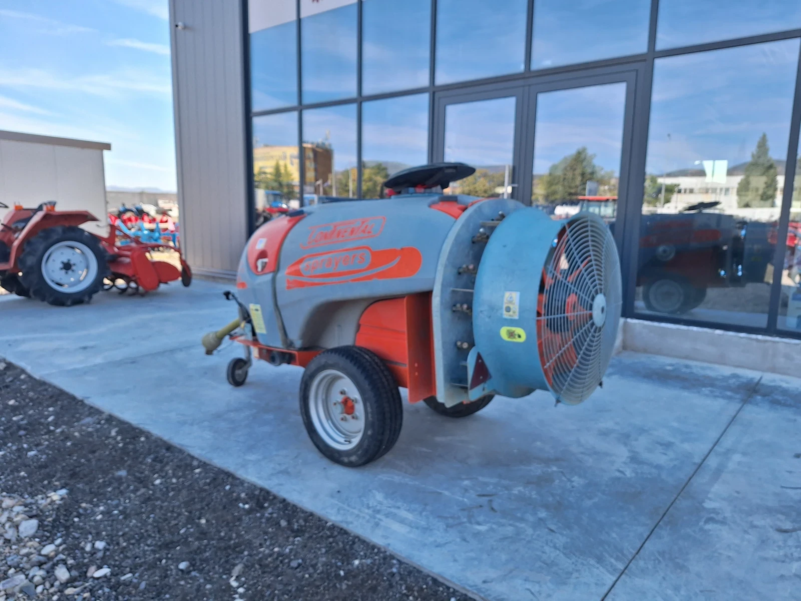 Трактор Yanmar, снимка 7 - Селскостопанска техника - 56736773