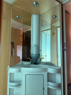 �������� Adria | Mobile.bg � ����� ������ 12