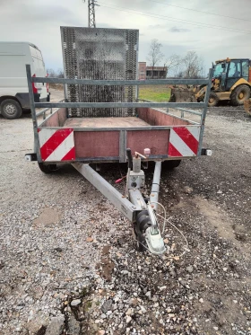 За автомобил Sirius F 30, снимка 4 - Ремаркета - 53400261