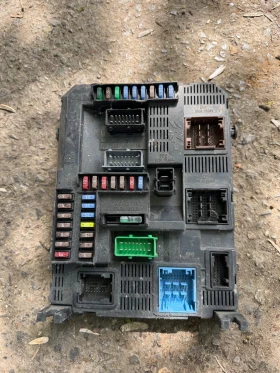 Peogeot 308 T9 2016г BSI N04, снимка 2