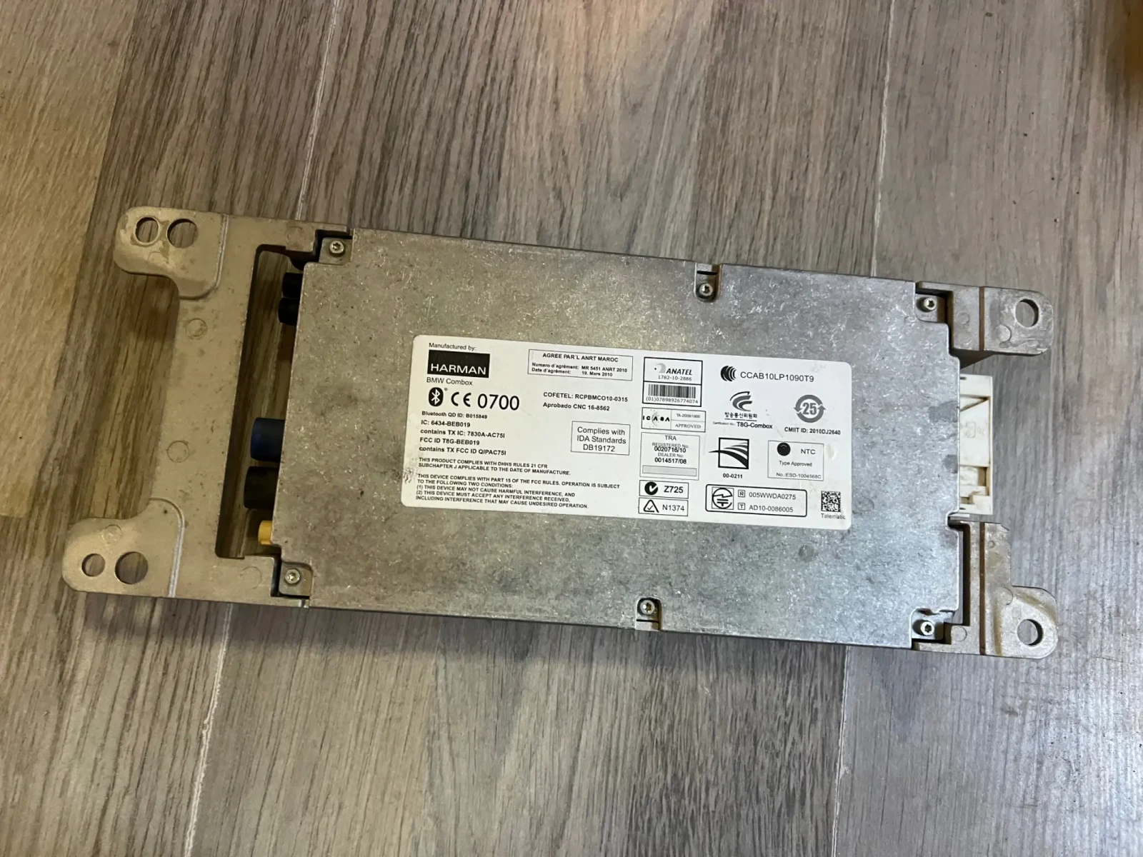 BMW 84.10-9257151-01 Bluetooth ����� BMW F01  84.10-9257151-01 | Mobile.bg � ����������� 1