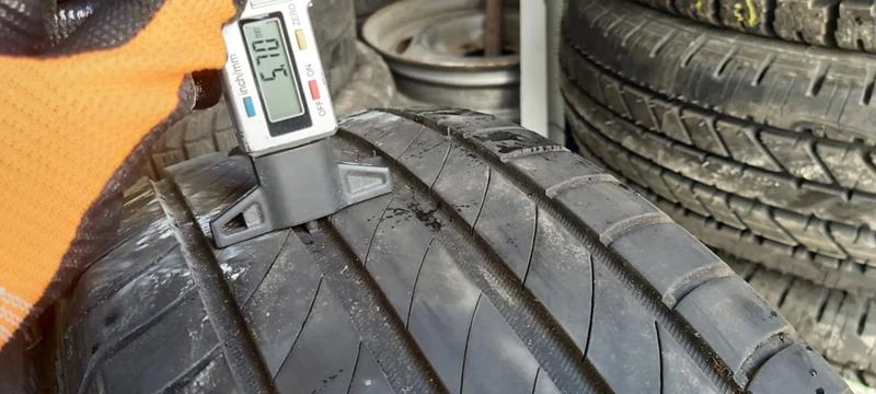 Гуми Летни 205/50R17, снимка 5 - Гуми и джанти - 32902714