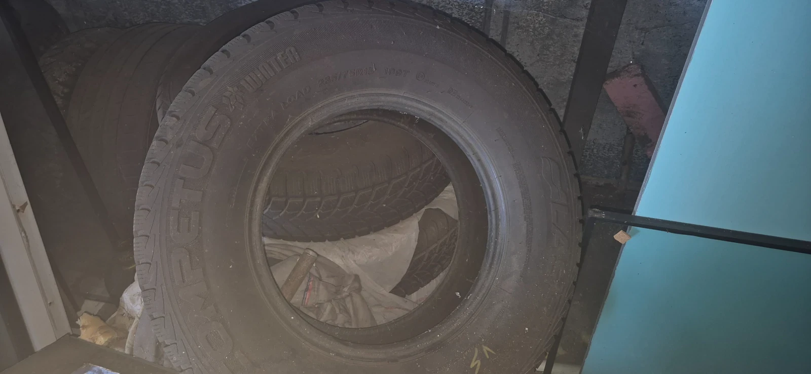  235/75R15 | Mobile.bg   2