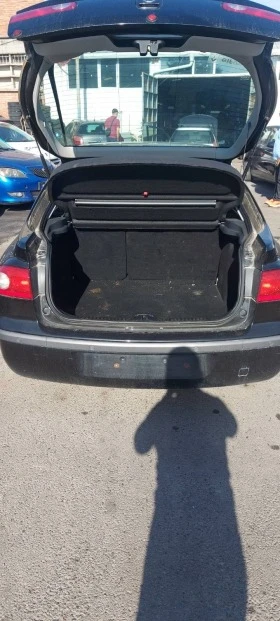Renault Laguna 2.2 дци ръчка, снимка 6