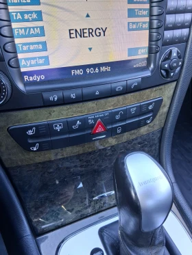Mercedes-Benz E 320, снимка 5