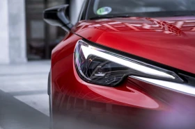 Lexus LBX 0км НОВ НАЛИЧЕН от 219 е/мес 10Г Гаранция, снимка 8