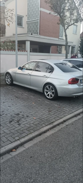 BMW 330, снимка 1