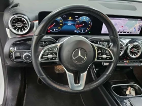 Mercedes-Benz CLA 250 | ШИБЕДАХ| ПОДГРЕВИ| CARFAX| АВТОФИНАНСИРАНЕ , снимка 12