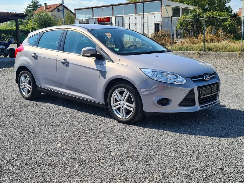 Ford Focus  1.0i -125ps, снимка 5 - Автомобили и джипове - 42258517