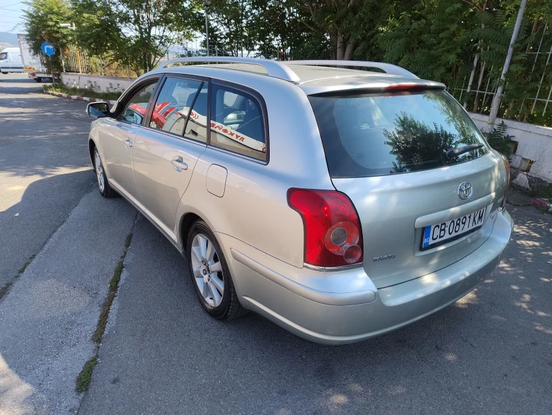 Toyota Avensis 2.0d2d клима, снимка 13 - Автомобили и джипове - 47319914