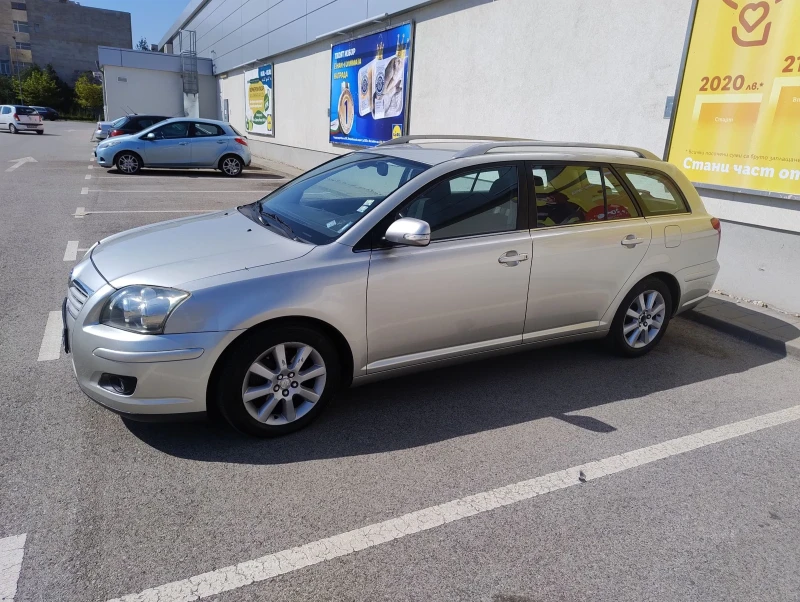 Toyota Avensis 2.0d2d клима, снимка 10 - Автомобили и джипове - 47540826