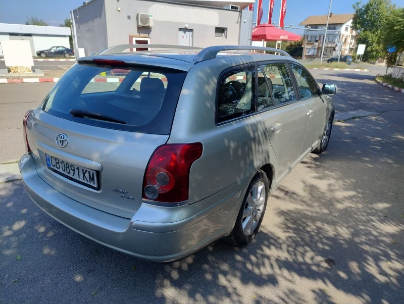 Toyota Avensis 2.0d2d клима, снимка 8 - Автомобили и джипове - 47540826