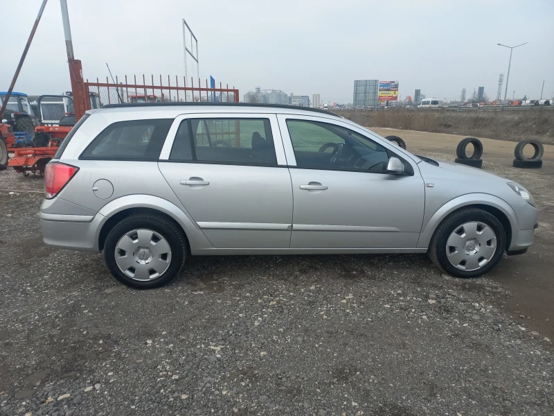 Opel Astra 1, 6 i, снимка 5 - Автомобили и джипове - 49289240