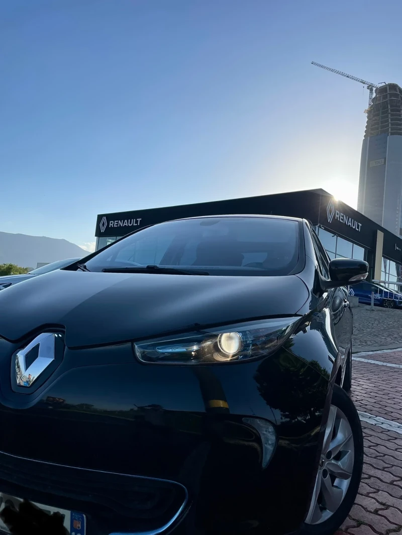 Renault Zoe 278лв на месец///Intens/// Bose /// continental , снимка 7 - Автомобили и джипове - 50816898
