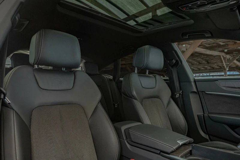 Audi A7 55TFSI/Bang&Olufsen/SLINE/3D Камера/Подгрев/Distro, снимка 12 - Автомобили и джипове - 51360161