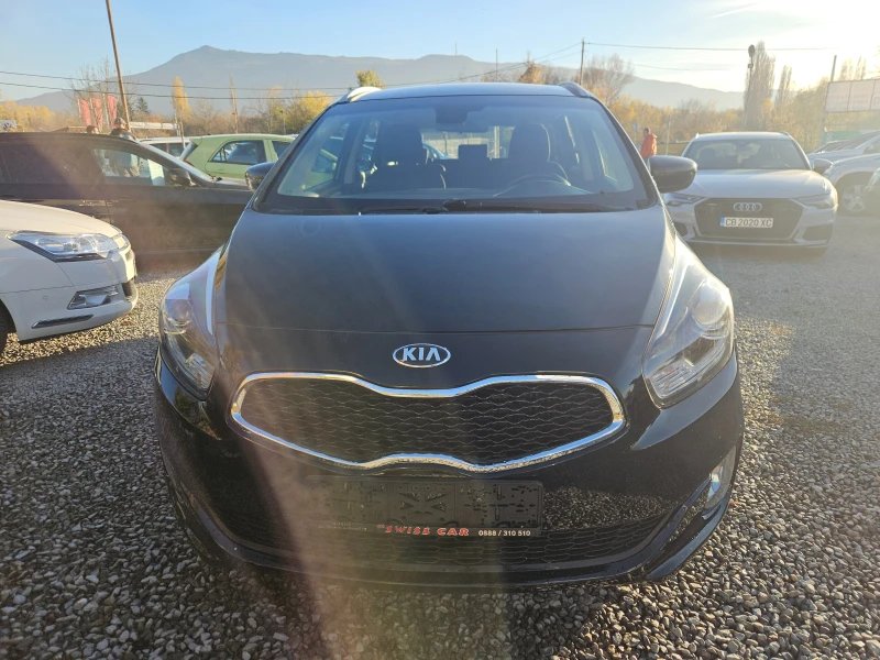 Kia Carens 1.7 crdi, снимка 2 - Автомобили и джипове - 52442596