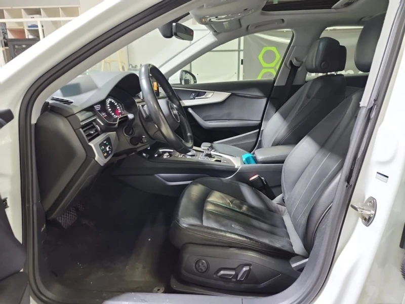 Audi A4 * Progressiv * CARFAX * ФИНАНСИРАНЕ, снимка 5 - Автомобили и джипове - 52852320