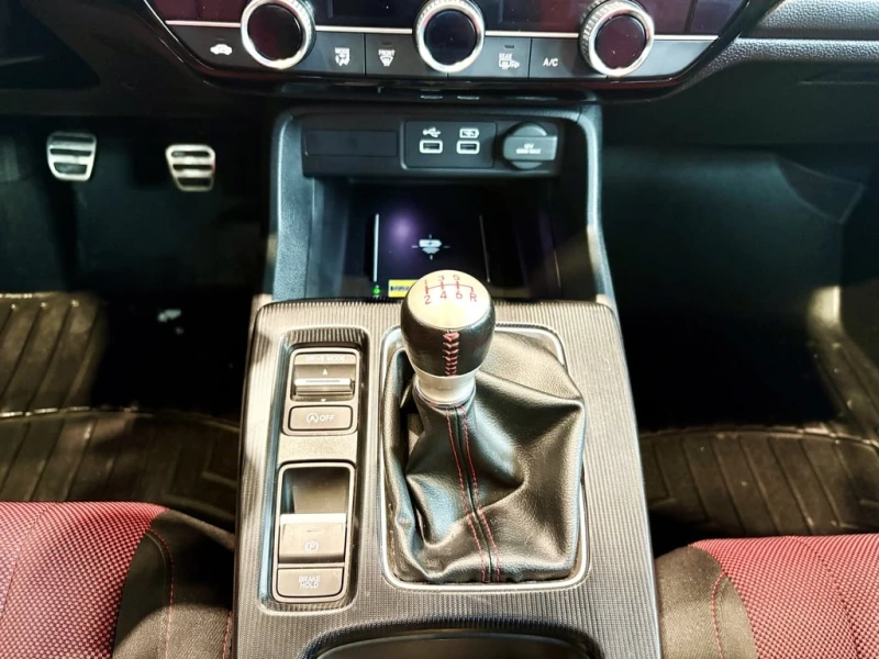 Honda Civic * Manual * CARFAX * ЦЕНА ДО БГ, снимка 12 - Автомобили и джипове - 53061593