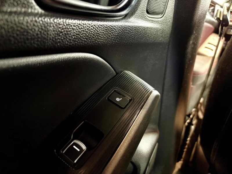 Honda Civic * Manual * CARFAX * ЦЕНА ДО БГ, снимка 15 - Автомобили и джипове - 53061593