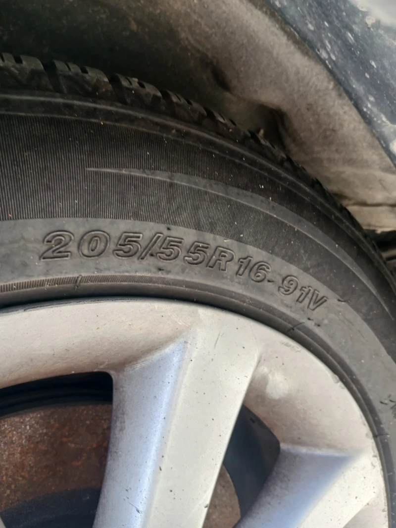 Toyota Avensis, снимка 5 - Автомобили и джипове - 53140299