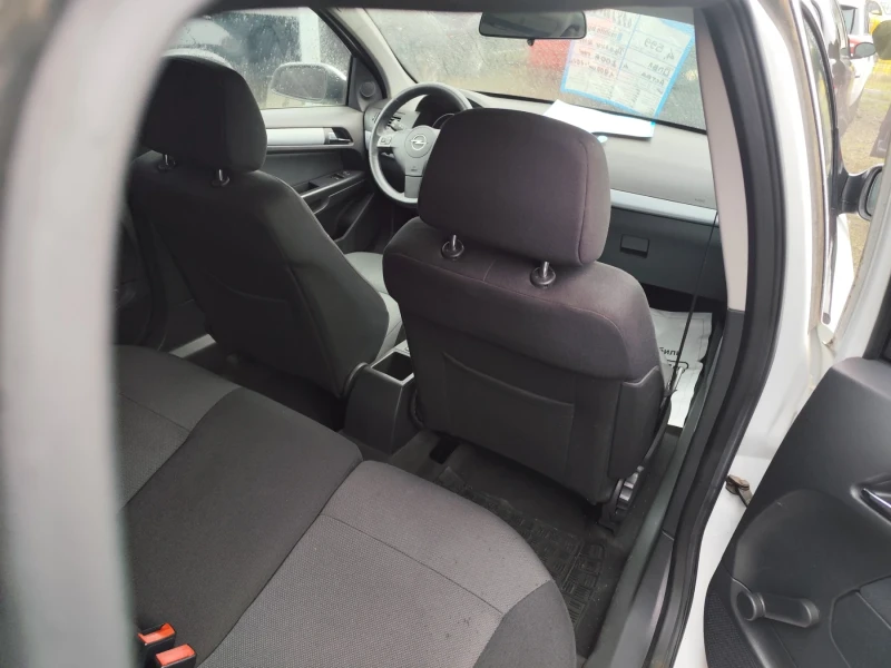 Opel Astra От Швейцария с платено Мито, снимка 7 - Автомобили и джипове - 53323506