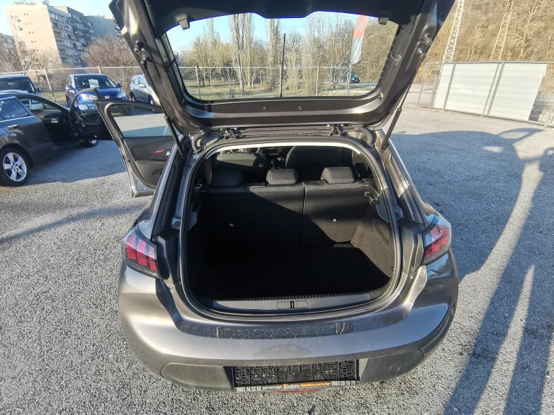 Peugeot 208 NEW 1.2i EURO6, снимка 10 - Автомобили и джипове - 53414712