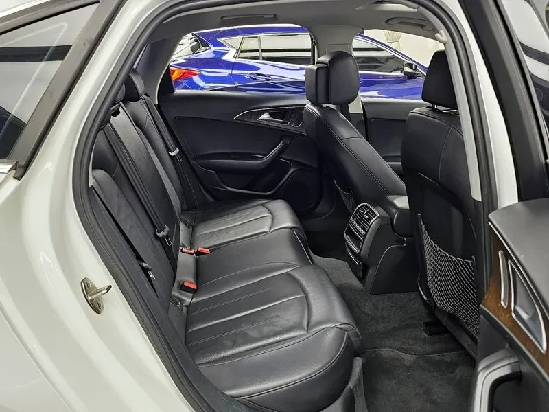 Audi A6 2.0 TDI Dynamic, снимка 11 - Автомобили и джипове - 53043115