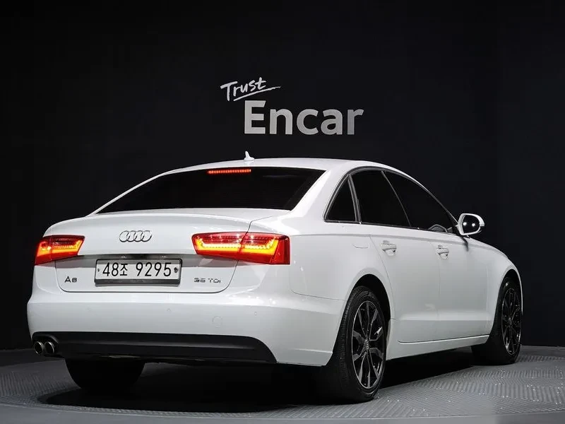 Audi A6 2.0 TDI Dynamic, снимка 2 - Автомобили и джипове - 53043115
