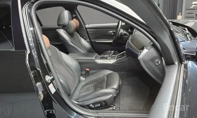 BMW 320 D M Пакет Head up Шибидах 2 Ключа, снимка 12 - Автомобили и джипове - 55655171