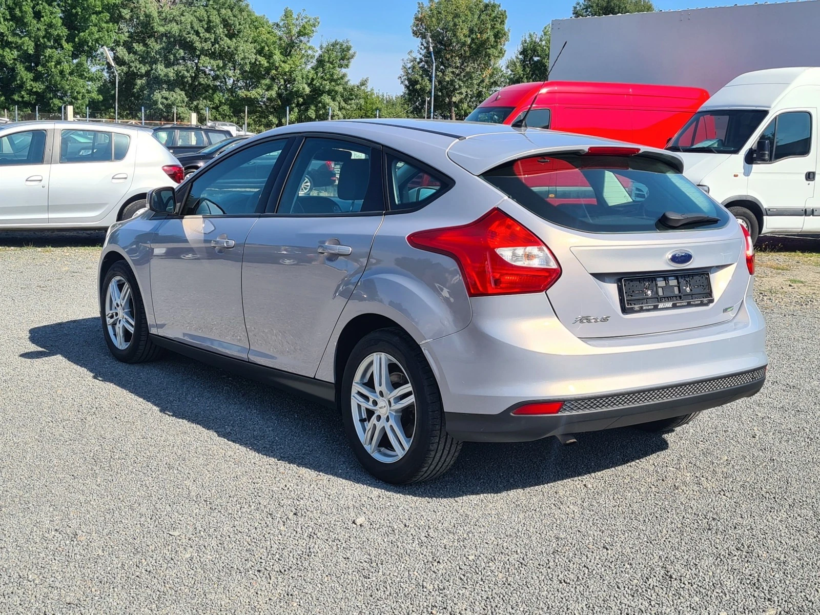 Ford Focus  1.0i -125ps - изображение 3