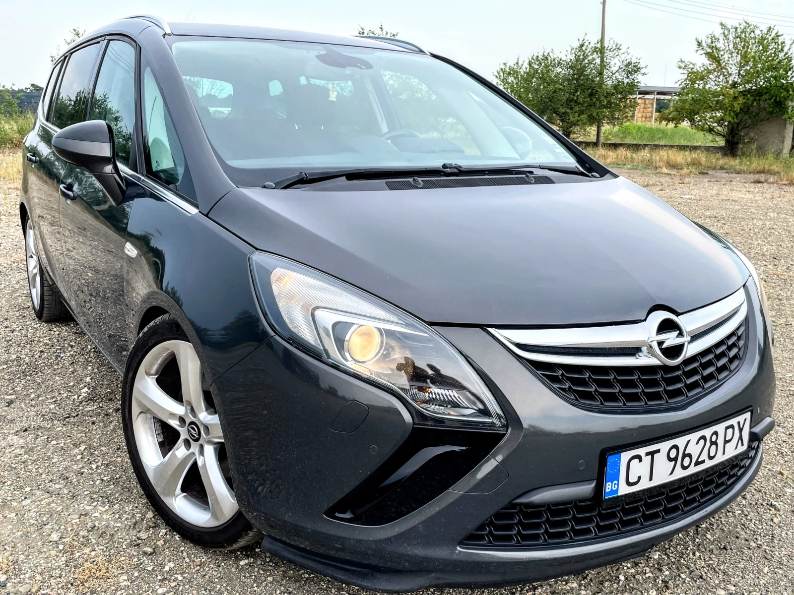 Opel Zafira 2.0 TDCI /// 165кс. /// АВТОМАТ /// 7 МЕСТЕН ///  - изображение 2