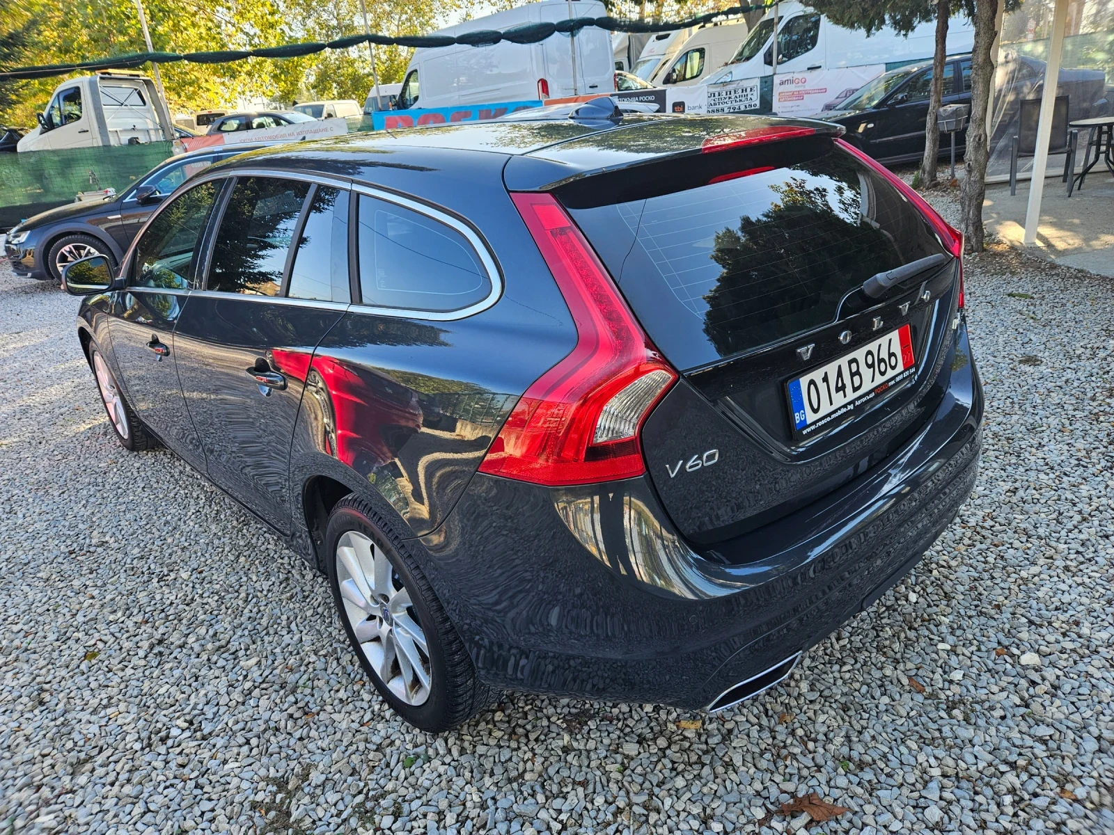 Volvo V60 2.0 d D4  185  к.с  - изображение 6