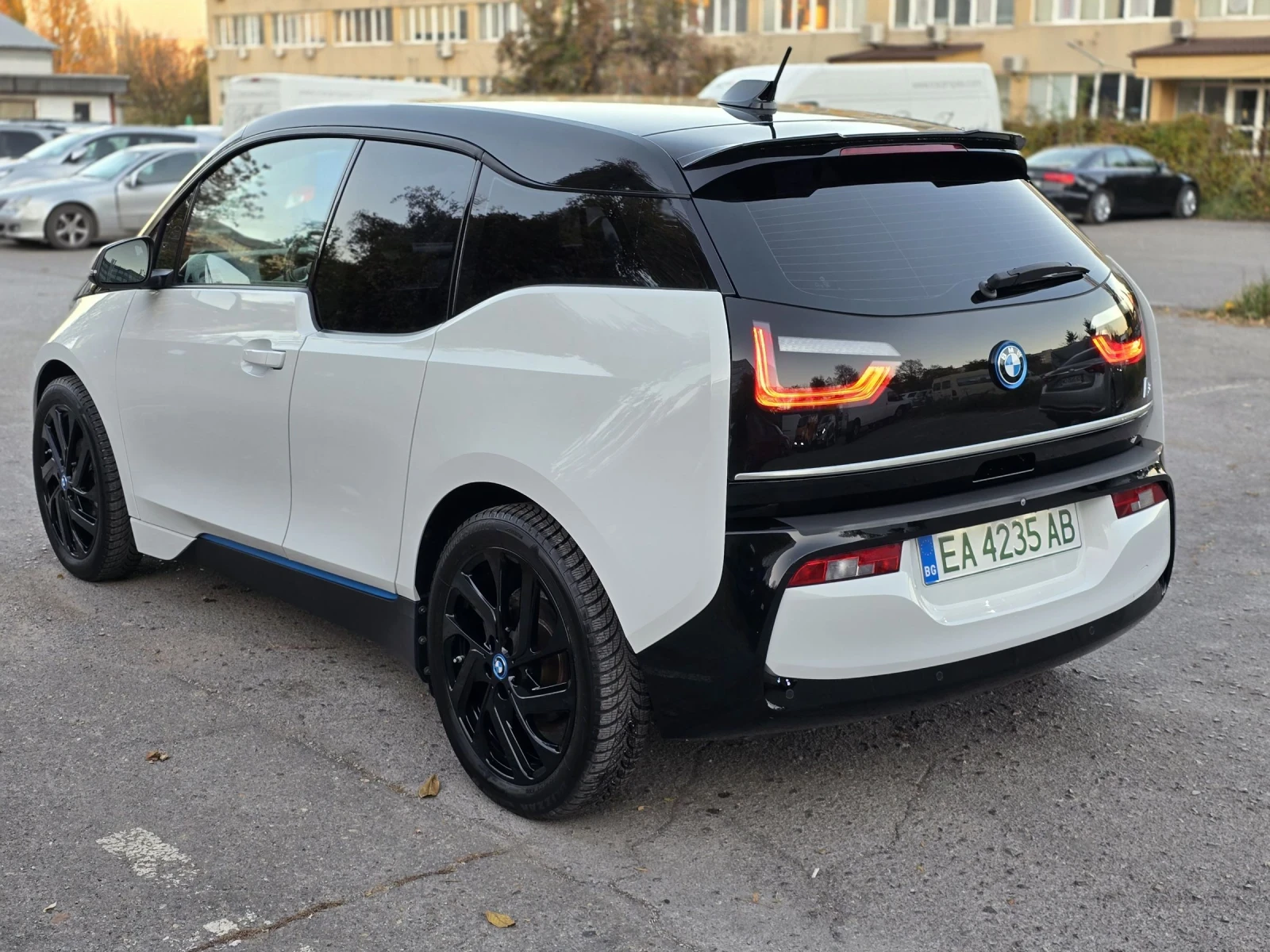 BMW i3 58158km. Гаранция. 120ah/42.2kw.keyles камера парк - изображение 7