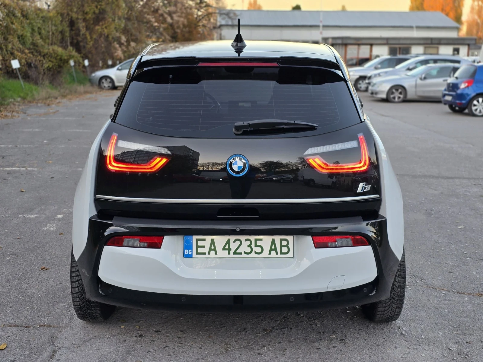 BMW i3 58158km. Гаранция. 120ah/42.2kw.keyles камера парк - изображение 6