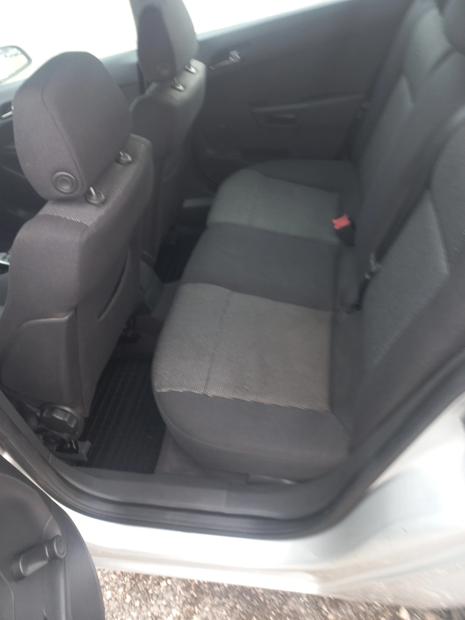 Opel Astra 1, 6 i | Mobile.bg — изображение 11