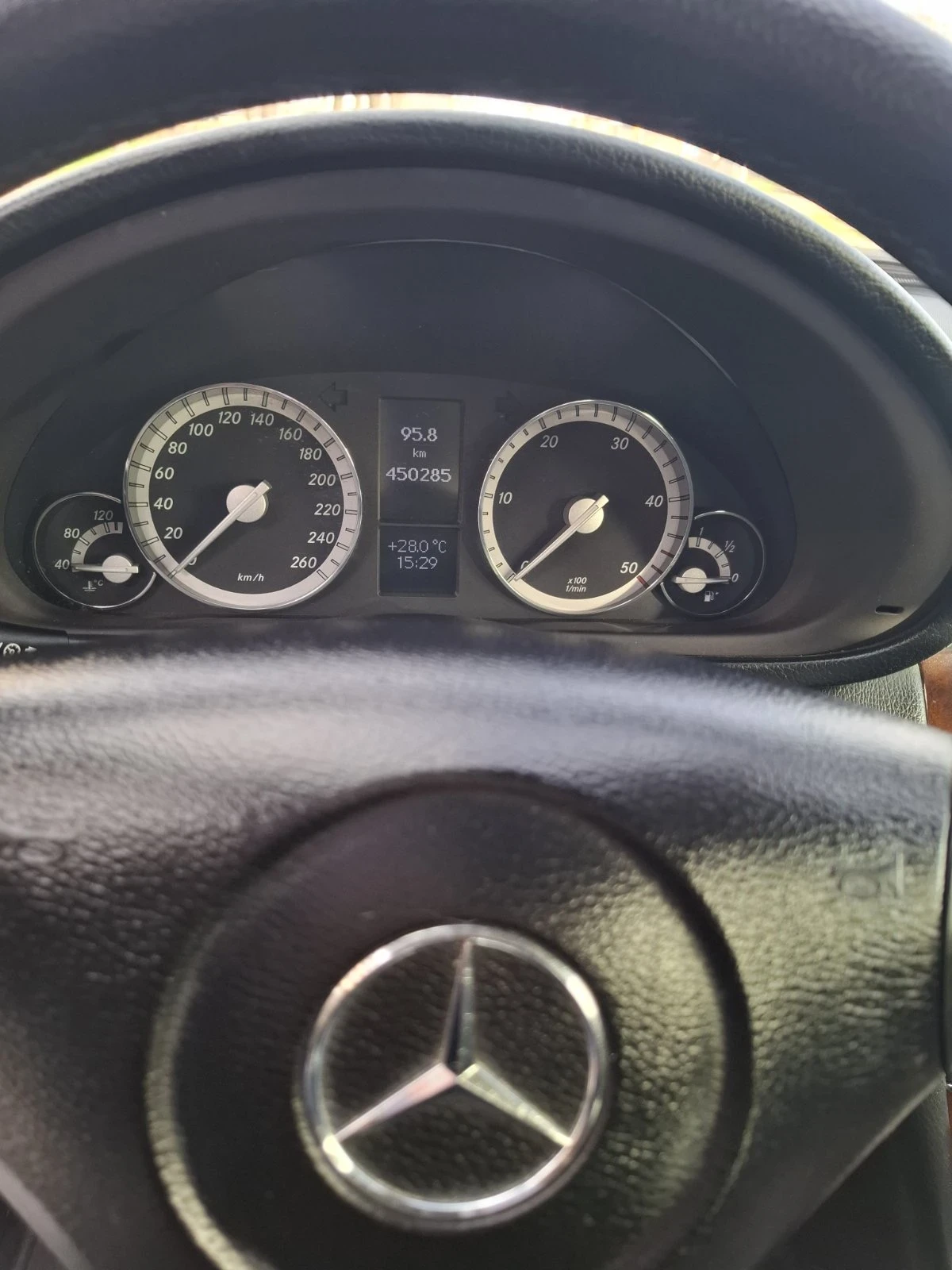 Mercedes-Benz C 220  - изображение 7