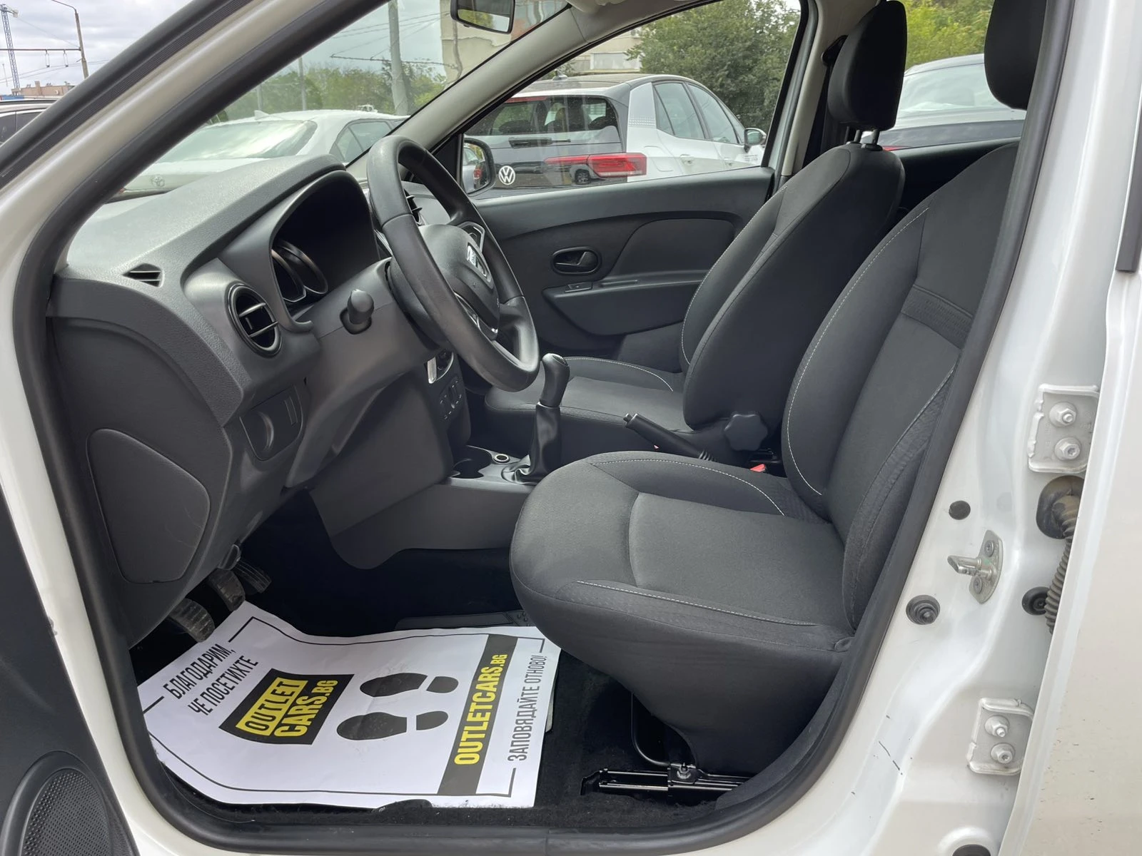 Dacia Sandero Ambiance 1.0 SCe 74hp - изображение 5