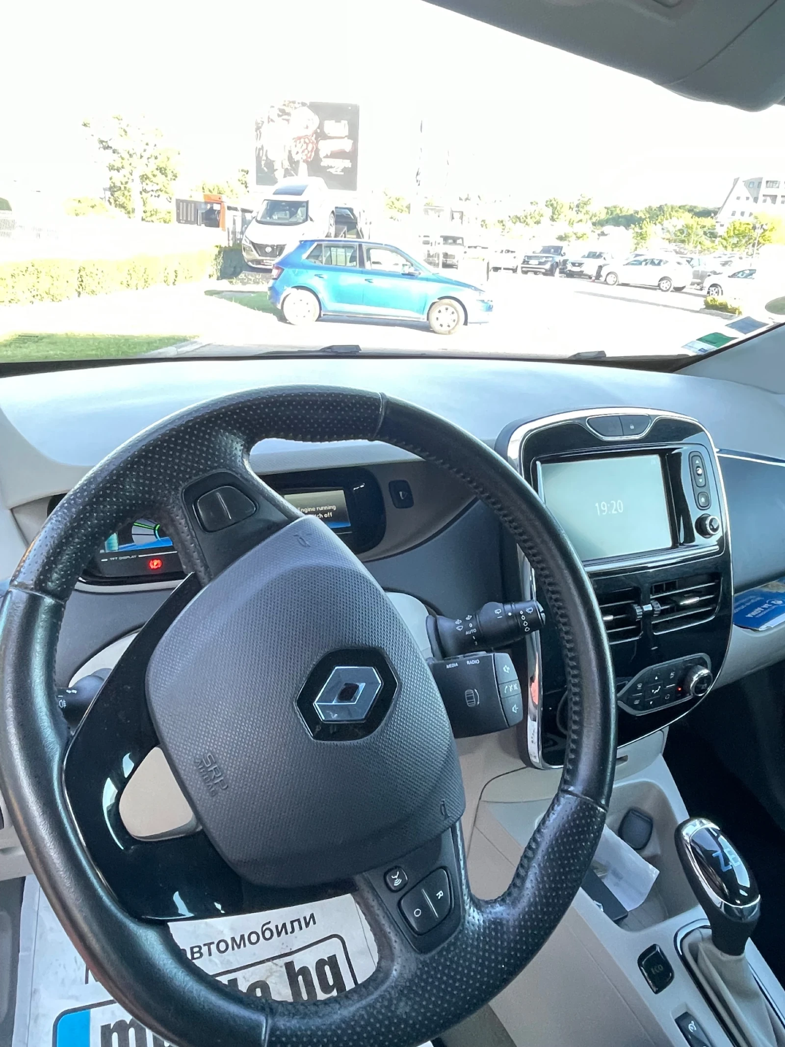 Renault Zoe 218лв на месец///Intens/// Bose /// continental  | Mobile.bg — изображение 13