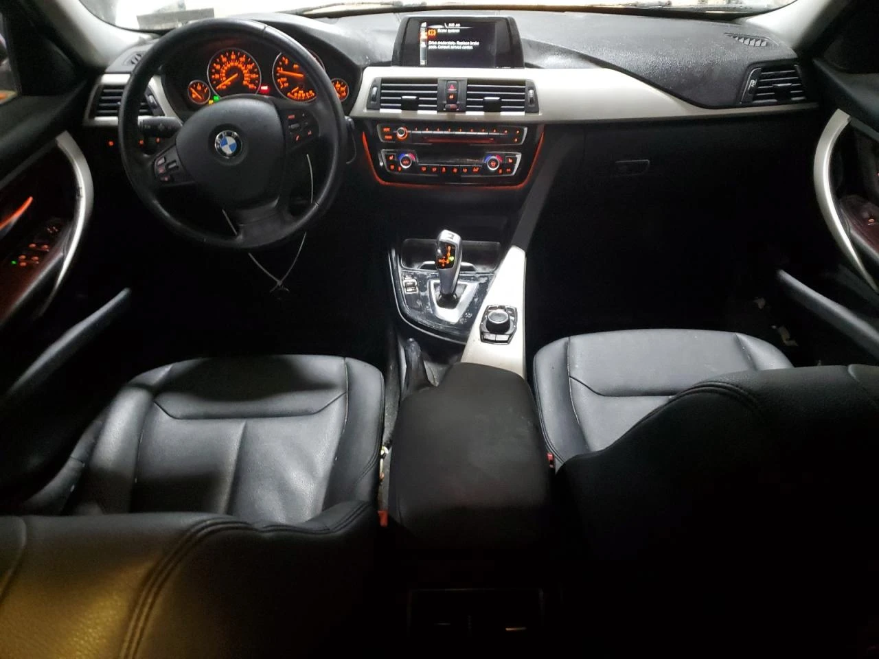 BMW 320 XDriveI* Крайна цена до БГ*  - изображение 8