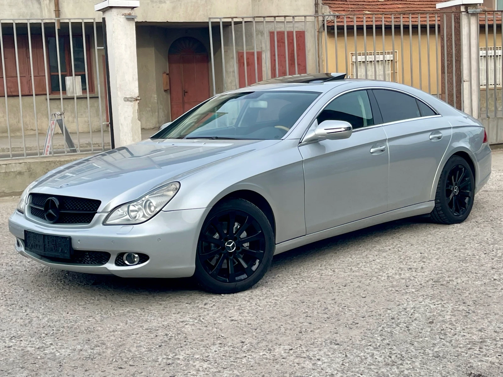 Mercedes-Benz CLS 320 CDI-FACELIFT-ПРУЖИНИ-ШИБИДАХ-ПОДГРЕВ-7G-NAVI-TOP - изображение 2