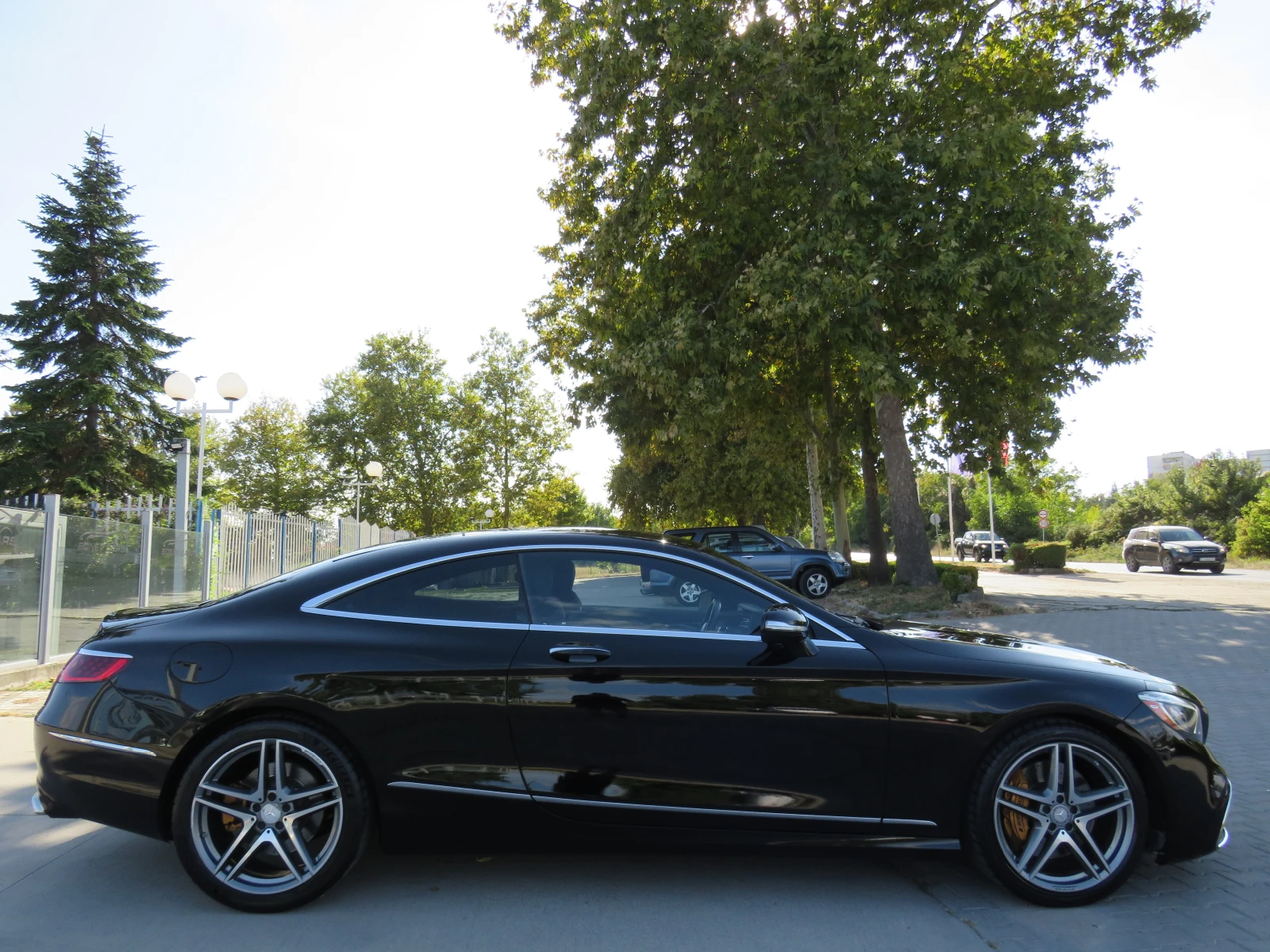 Mercedes-Benz S 550 * * * AMG PACK PANORAMA KEYLESS 4X4* * *  - изображение 4