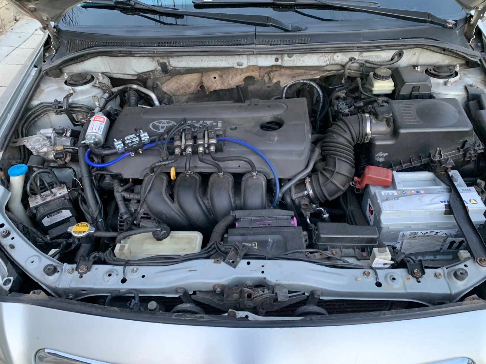 Toyota Avensis Sedan - изображение 3