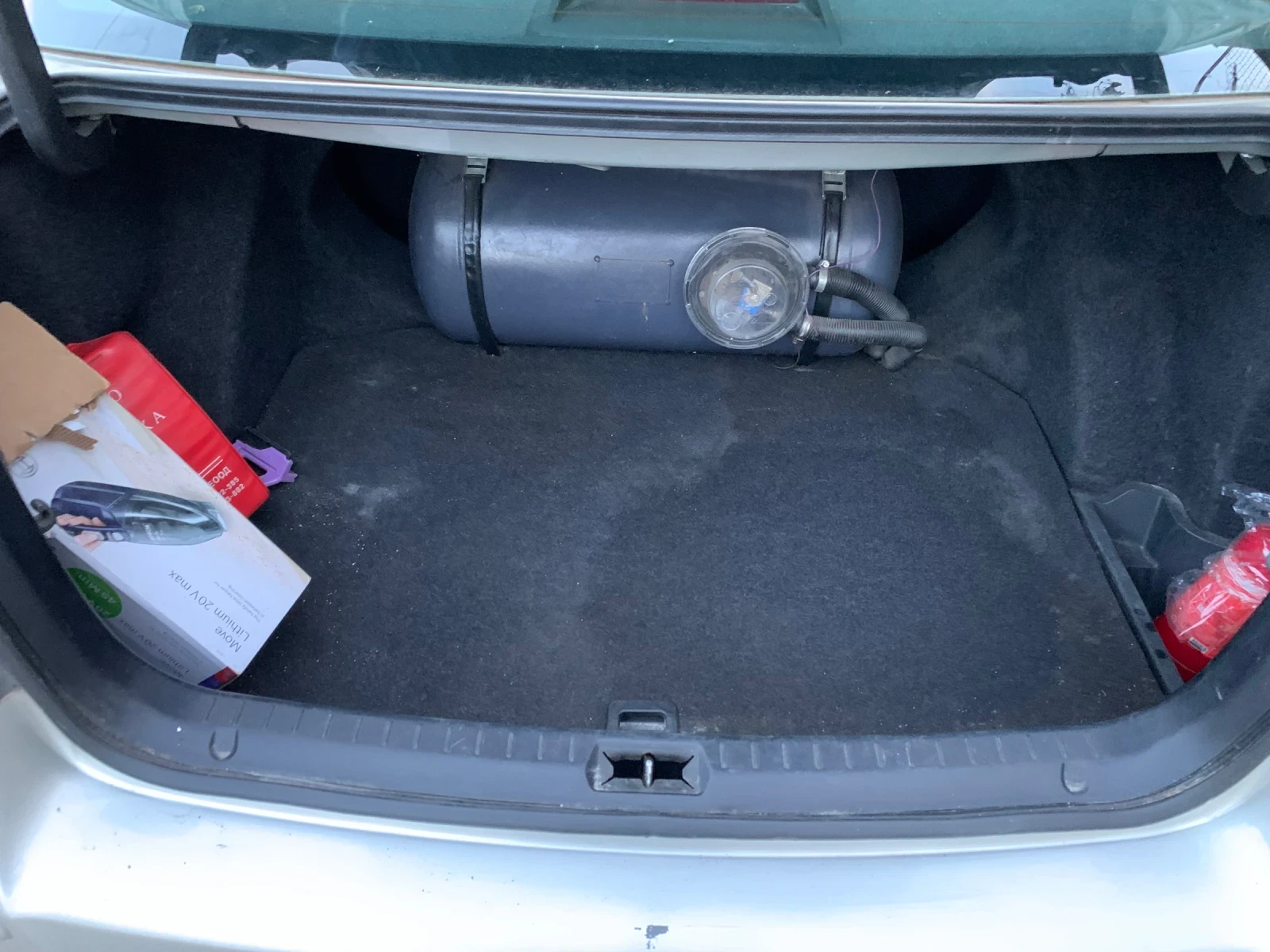 Toyota Avensis Sedan - изображение 8