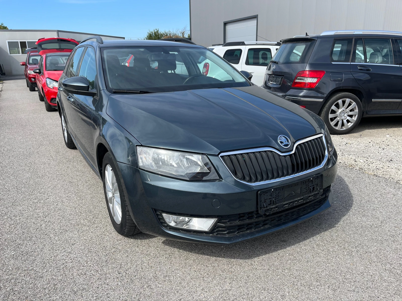 Skoda Octavia 1.6 TDI 4X4 - изображение 2