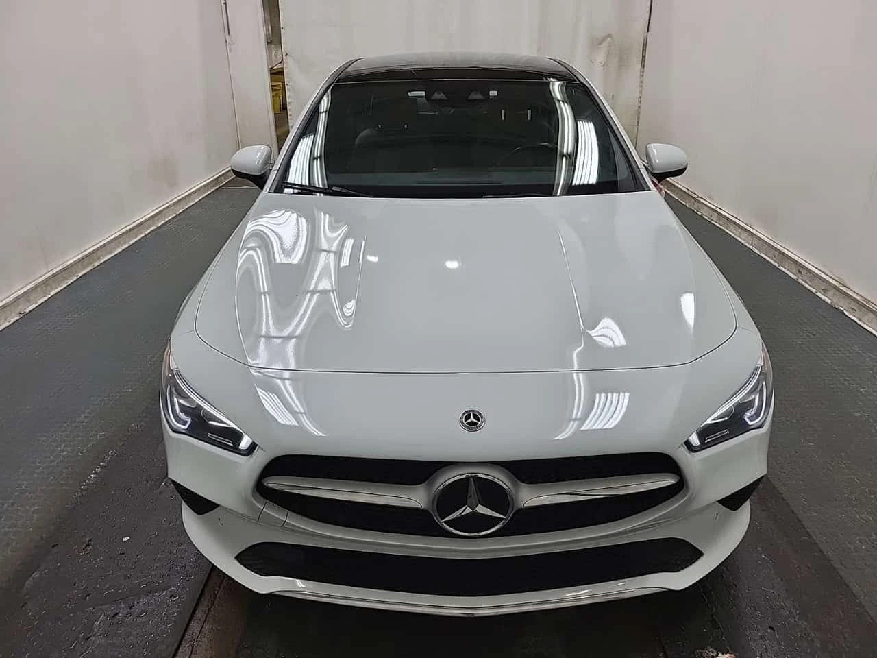 Mercedes-Benz CLA 250 | ШИБЕДАХ| ПОДГРЕВИ| CARFAX| АВТОФИНАНСИРАНЕ  - изображение 2